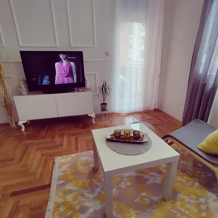 Apartament Lea